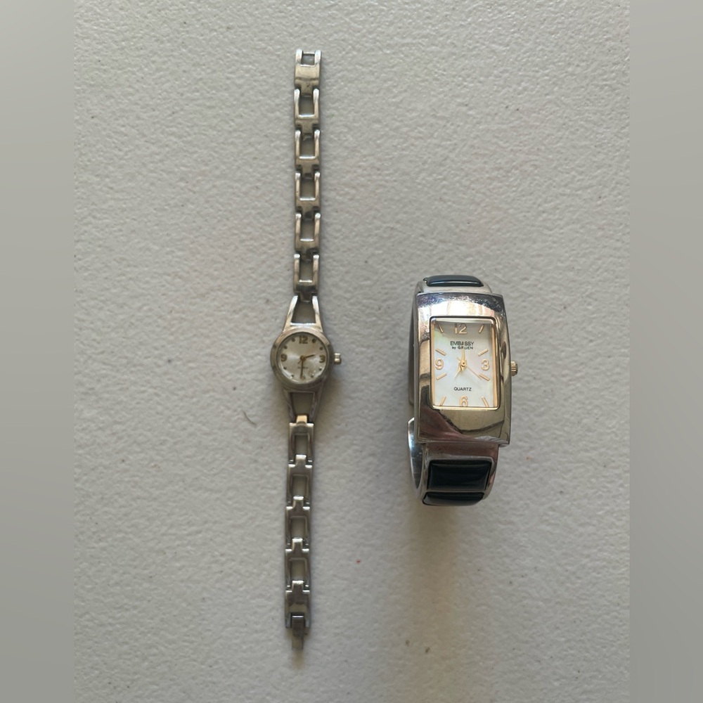 QTY 2 Vintage Womens Quartz Watches Embassy Gruen Unknown Cond REPAIR FOR PARTS